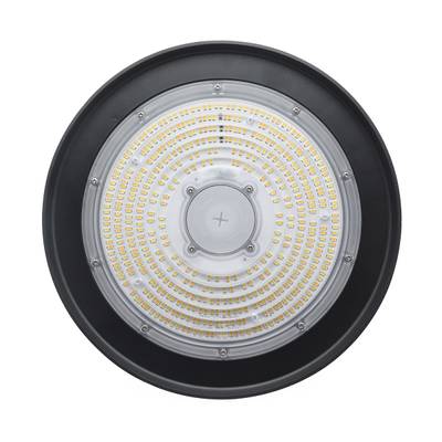 Luminaire LED noir rond avec plusieurs petites ampoules en cercle, vu d'en bas. Une solution d'éclairage industriel moderne et économe en énergie.