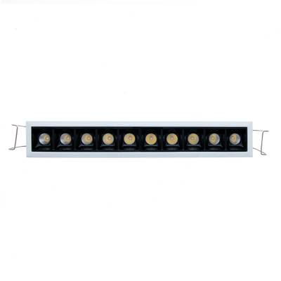 Luminaire LED rectangulaire avec 10 lumières rondes en rangée, décoration noire et argentée, idéal pour des solutions d'éclairage contemporaines.