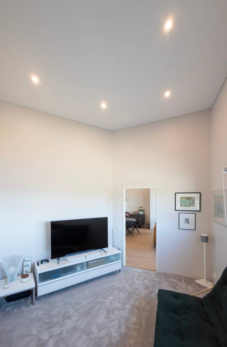 13 Un espace haut a besoin de plus de lumière LedStorefi