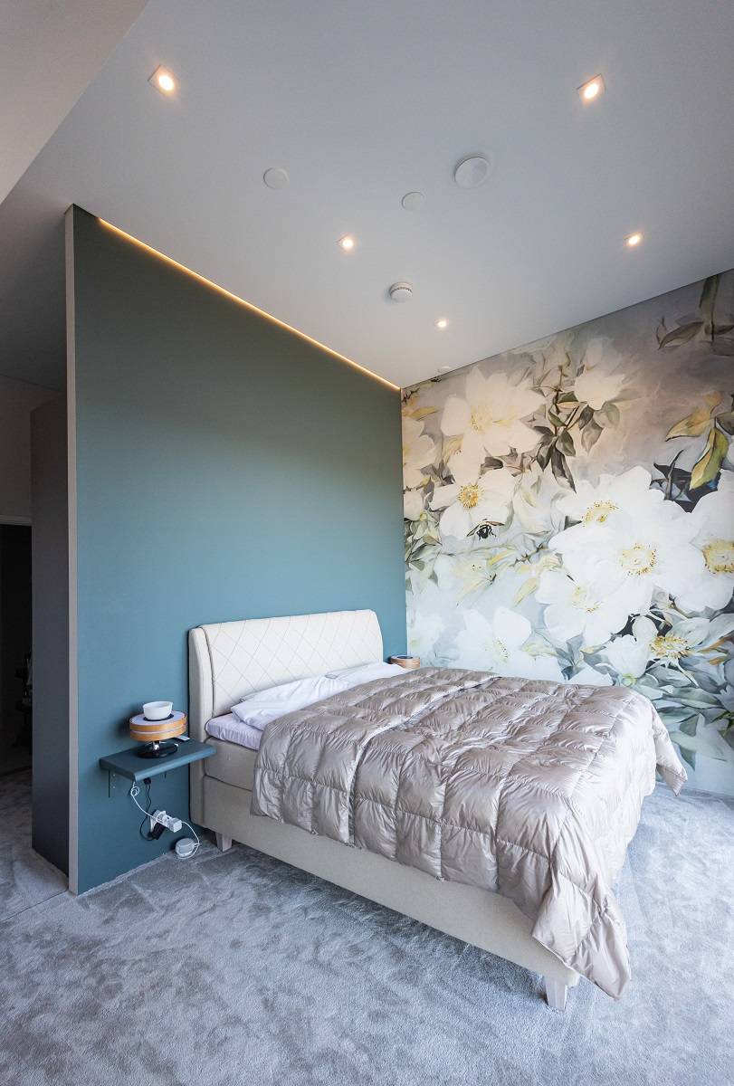 14 Eclairage de la chambre à coucher avec spots et bande LED indirecte LedStorefi