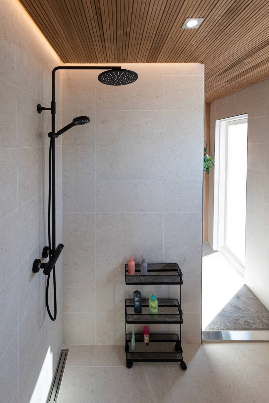 7 Ruban Led pour une ambiance de douche LedStorefi