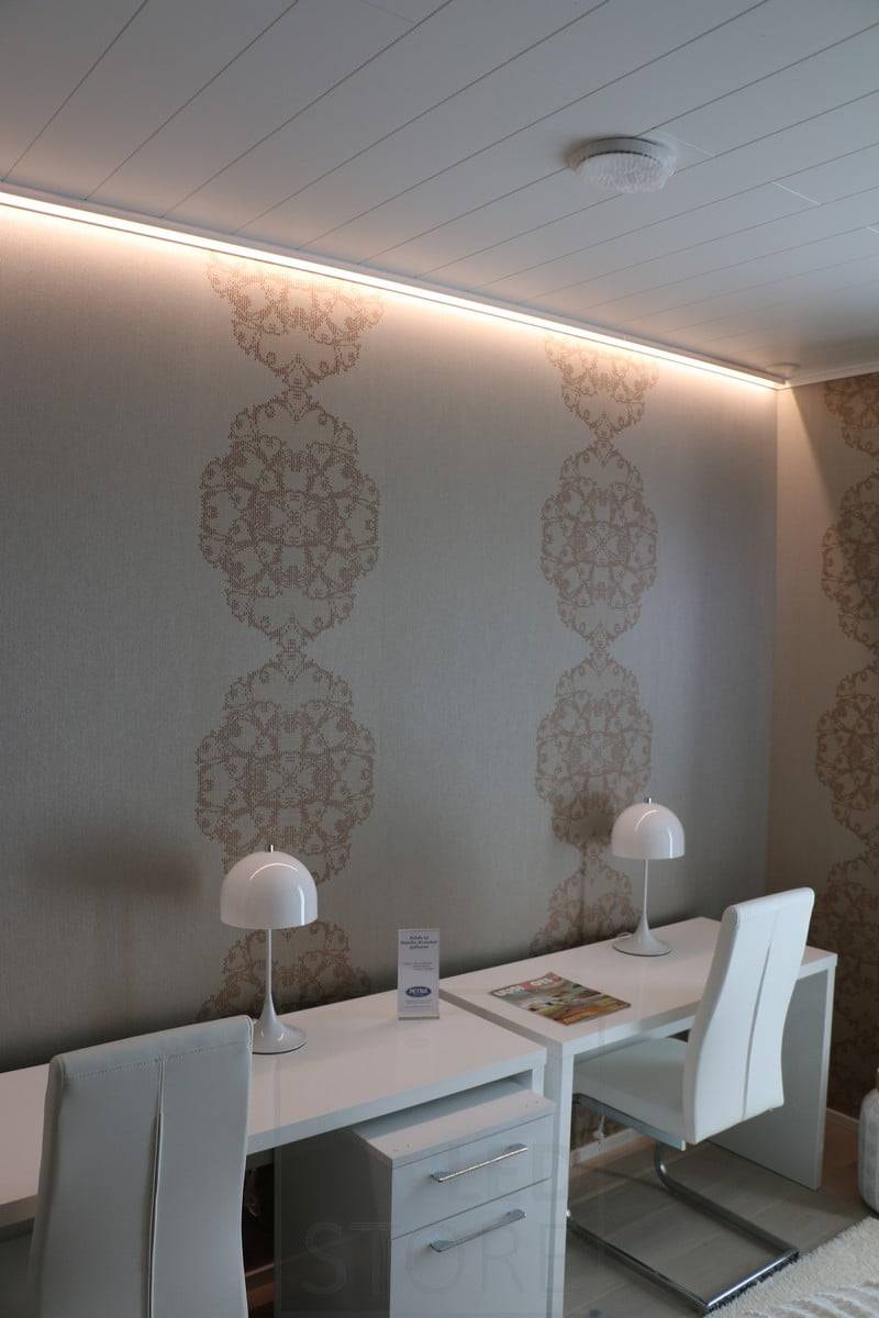 Salon du logement 2015 : ruban led derrière une moulure de 30mm. Ledstore.fi