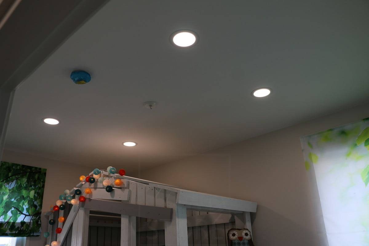 Salon du logement 2015 : plafond sur le plafond de 160 chambres d'enfants. Ledstore.fi