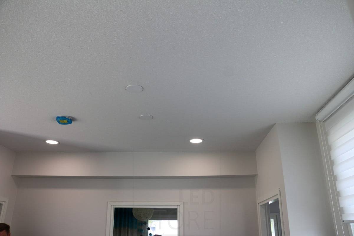 Salon du logement 2015 : des plafonds ronds au plafond. Ledstore.fi