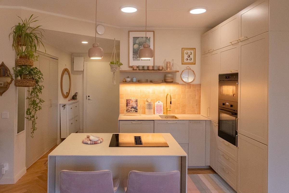 Toutes les lumières de l\'appartement ont une température de couleur chaude de 3000K