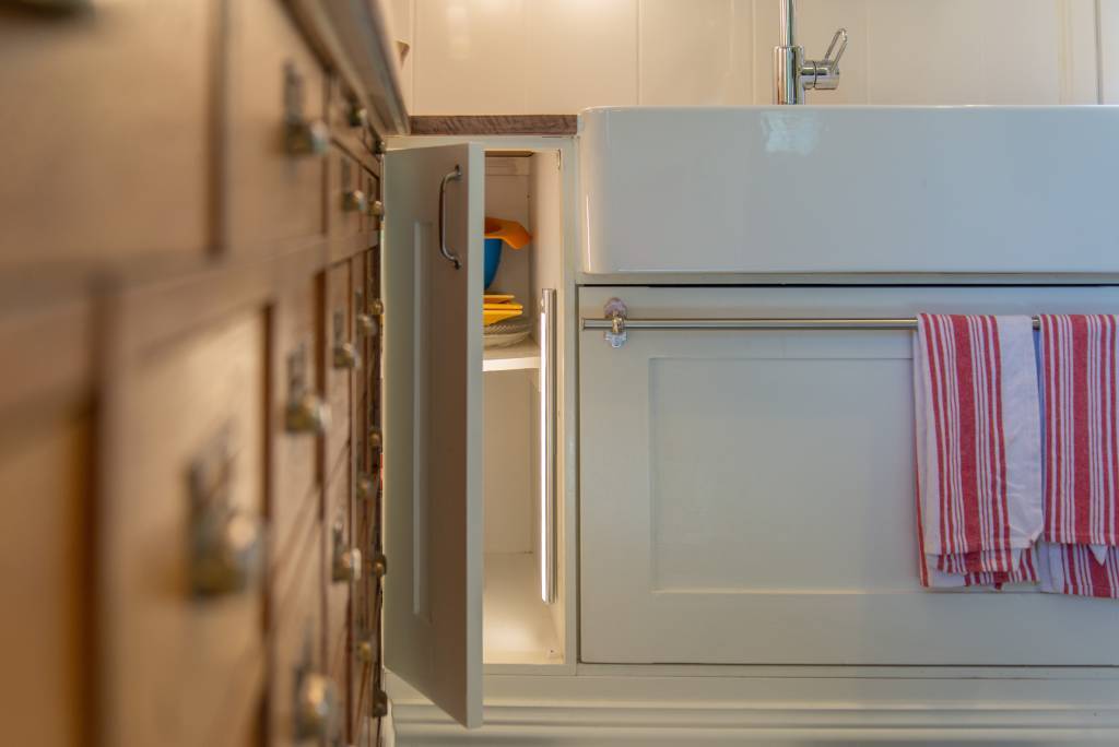 éclairage led pour cuisine, Wanda éclairage multifonctionnel 44cm dans l'armoire