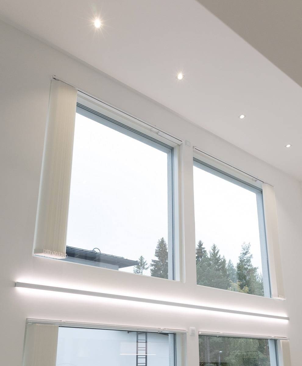 LED STORE avec un texte blanc sur fond vert, mettant en avant des solutions d'éclairage respectueuses de l'environnement.