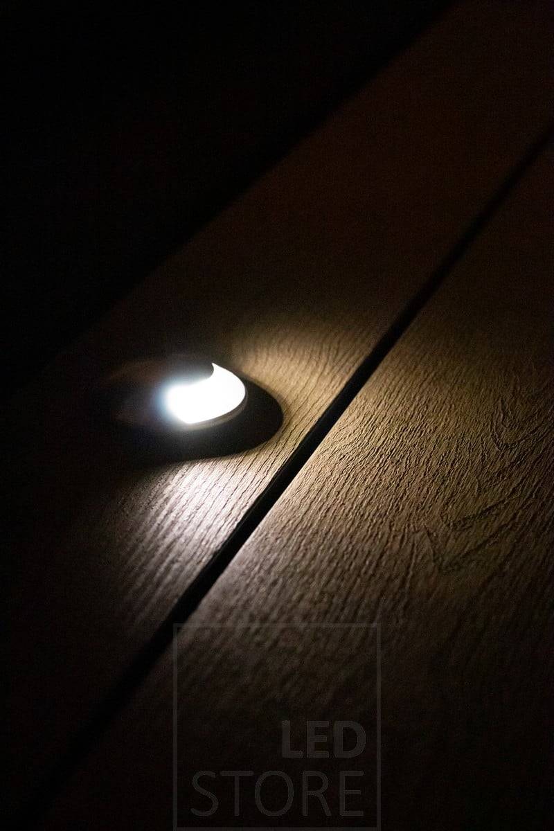 Le spot unidirectionnel est un luminaire d'ambiance à la lumière douce. Ledstore.fi