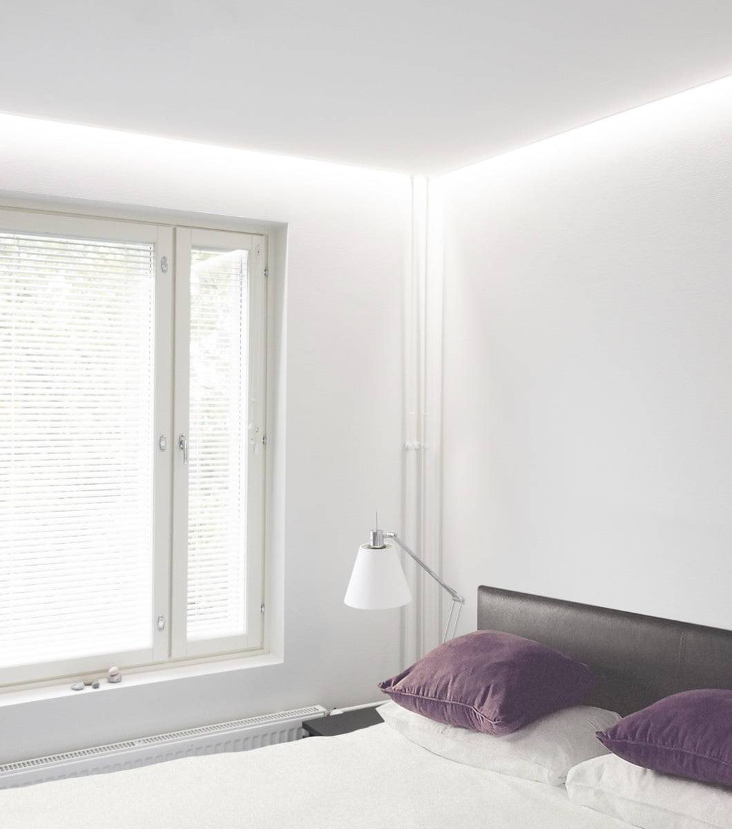 Un fond vert au milieu d'un carré blanc ; à l'intérieur de celui-ci, "LED STORE" est affiché en gras en texte blanc, mettant en évidence les services d'éclairage par LED.