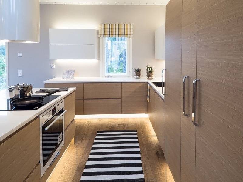 Profilés à leds dans de nombreux endroits. Profilé à leds dans la cuisine