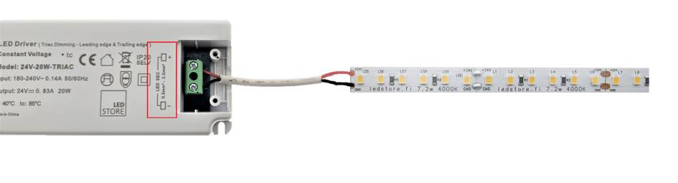 La bande lumineuse LEd ne s'allume pas si elle n'est pas correctement connectée