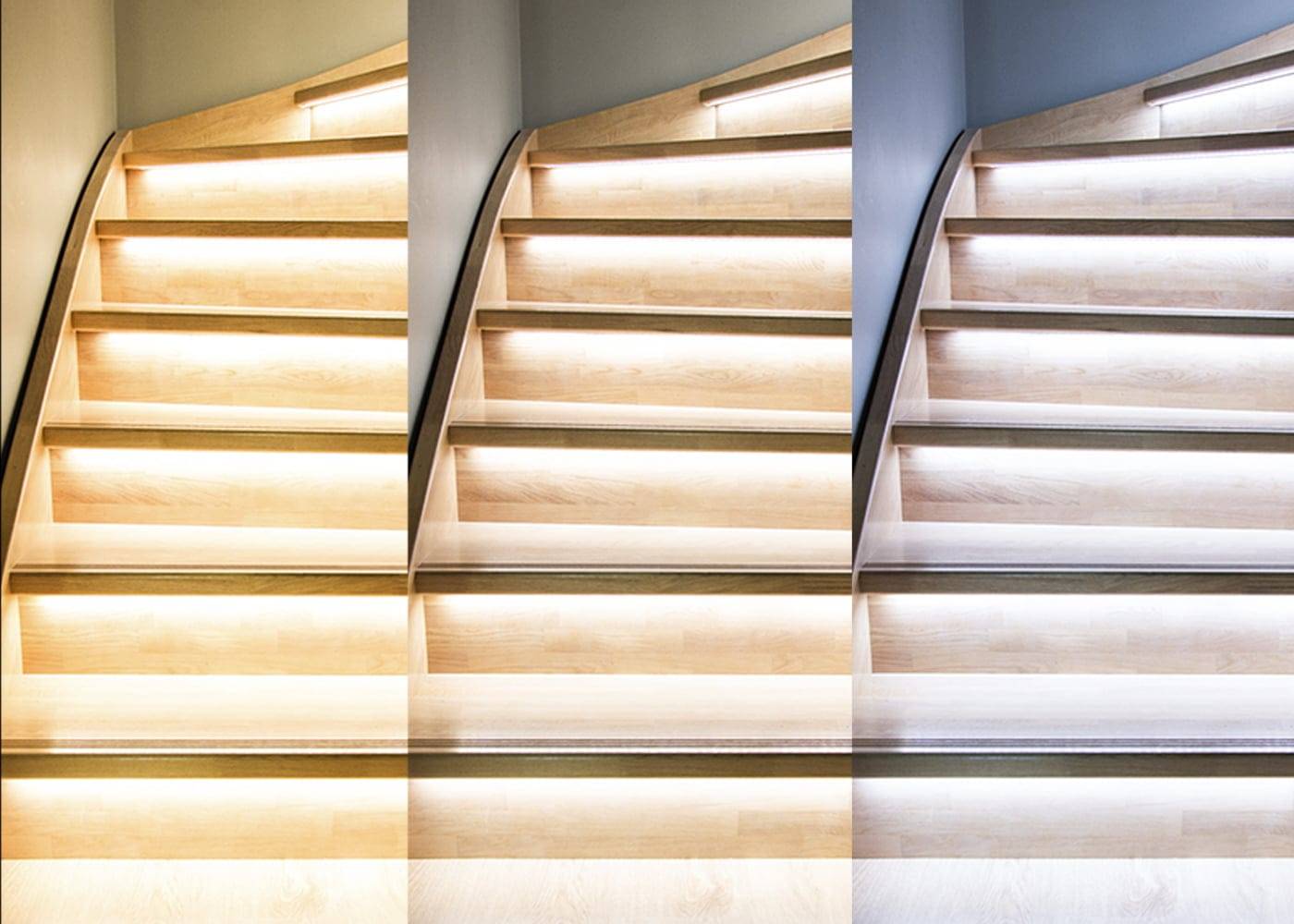 Comparaison d'escaliers en bois avec des lumières LED intégrées qui mettent en valeur différentes intensités, de faible à fort. La lueur chaleureuse met en valeur le design de l'escalier.