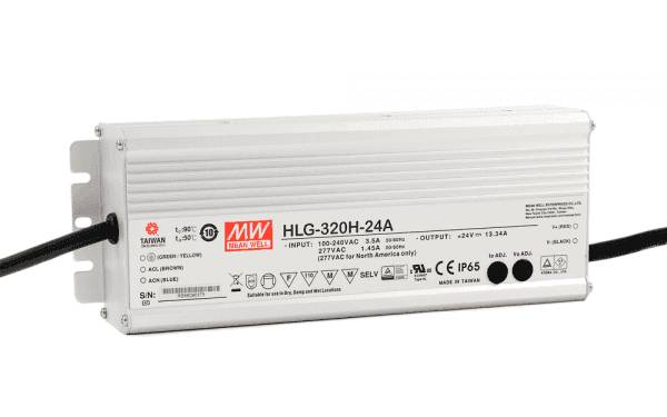 connexion par ruban, le transformateur IP65 n'a généralement que des fils