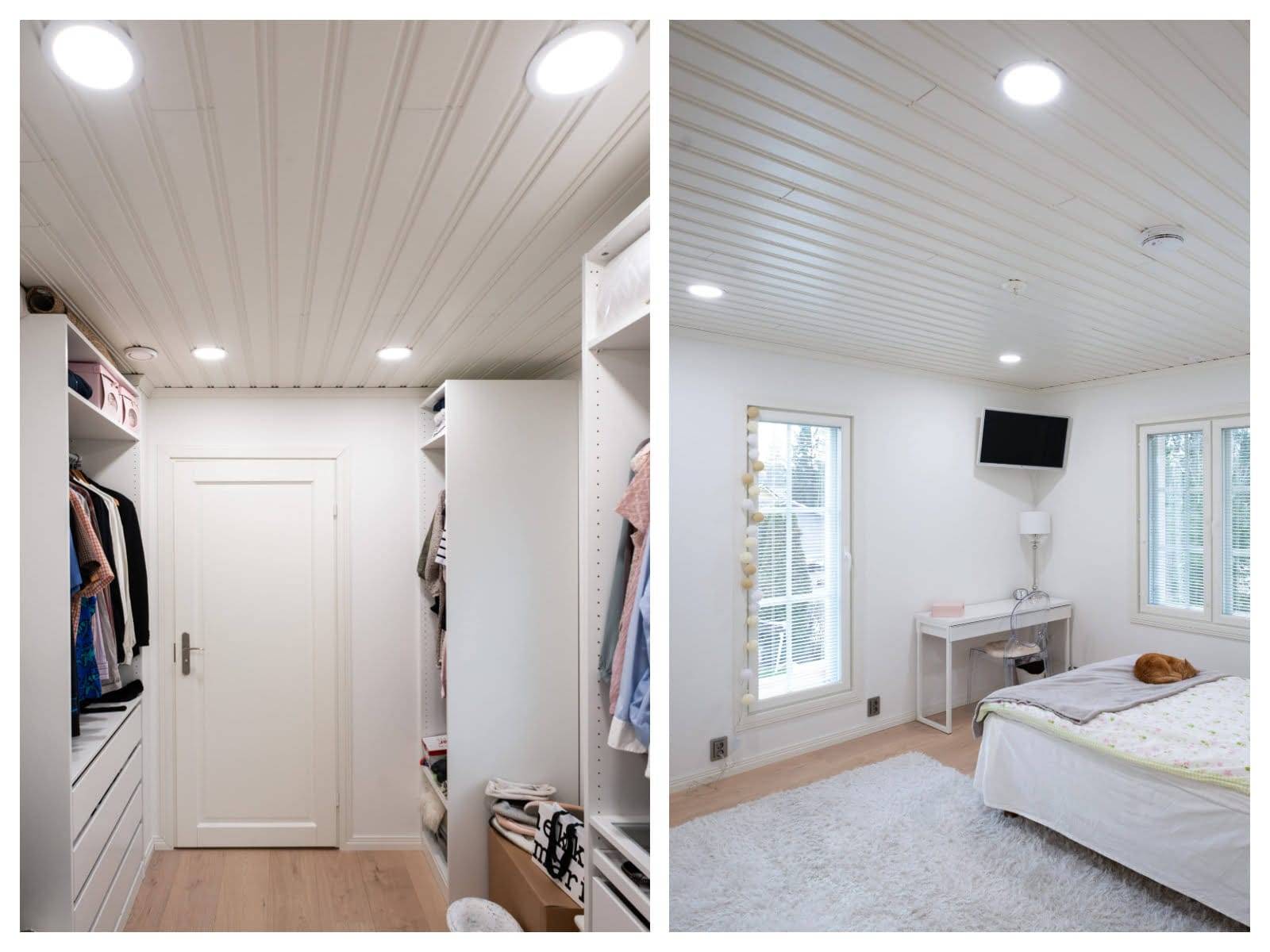 Armoire avec étagères éclairées par LED, sol en bois ; chambre à coucher confortable avec couette blanche, TV murale, tapis moelleux. Des lampes LED au plafond éclairent les deux espaces.